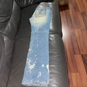 Hippie Vintage Destroyed Distressed Bleached Jeans